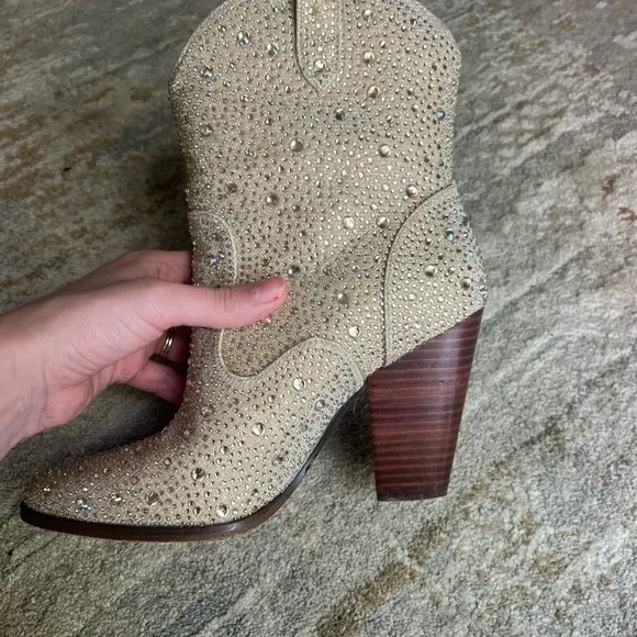 Jessica Simpson Cream Rhinestone Western Ankle Boots - Picture 5 of 11